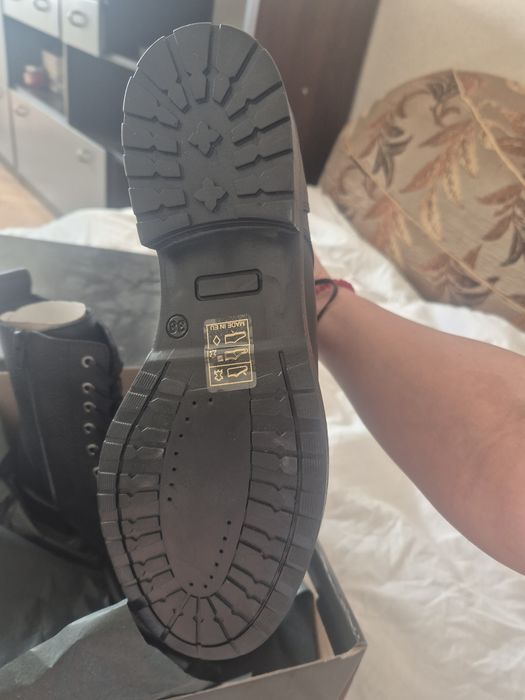 Нови дамски боти размер 38 , цена 35 лв