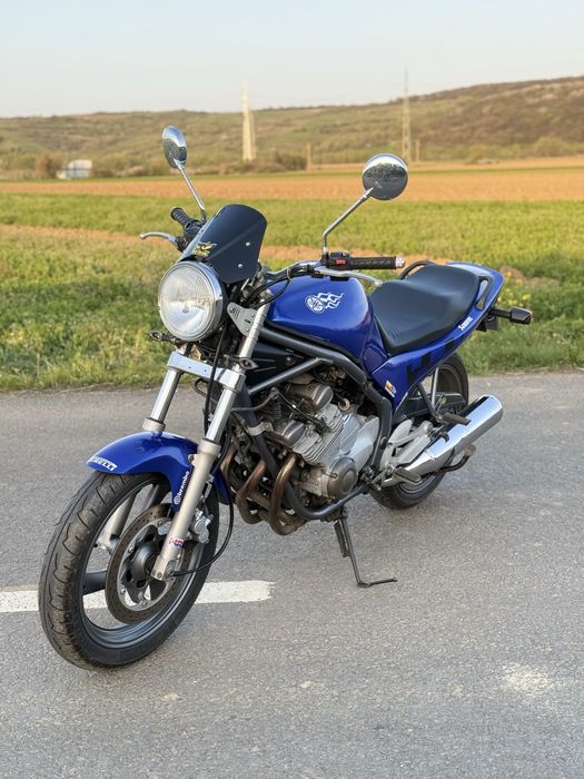 Yamaha XJ600 A2.