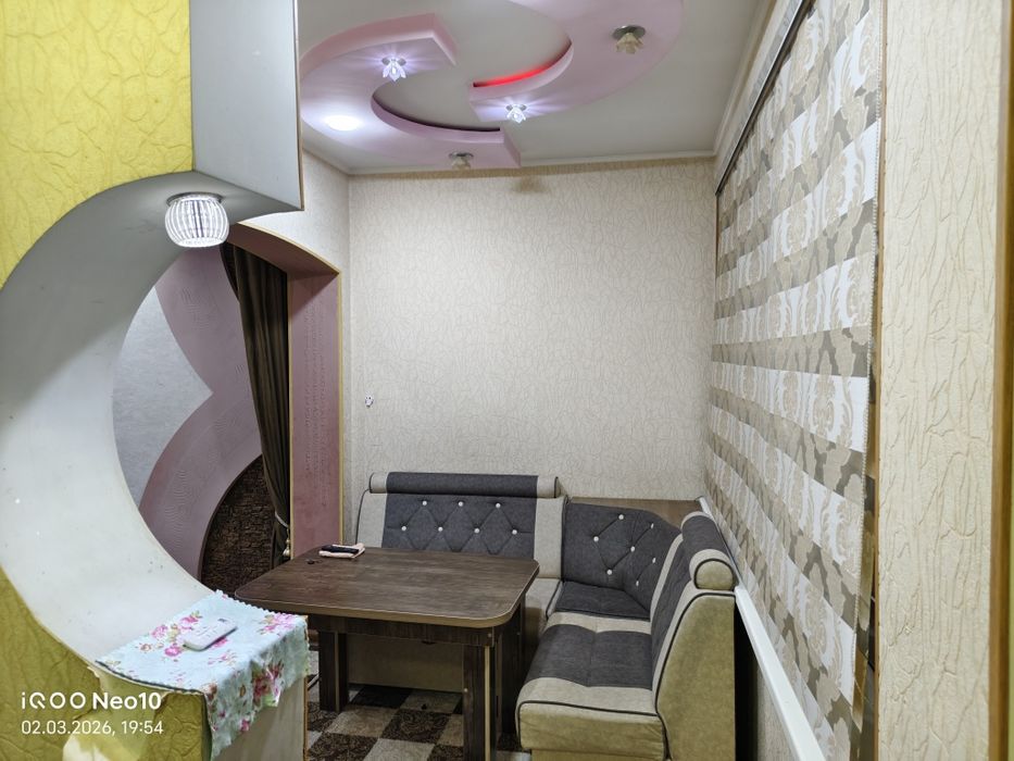 Qarshi markazida tayyor yashash uchun 3 xonali kvartira!