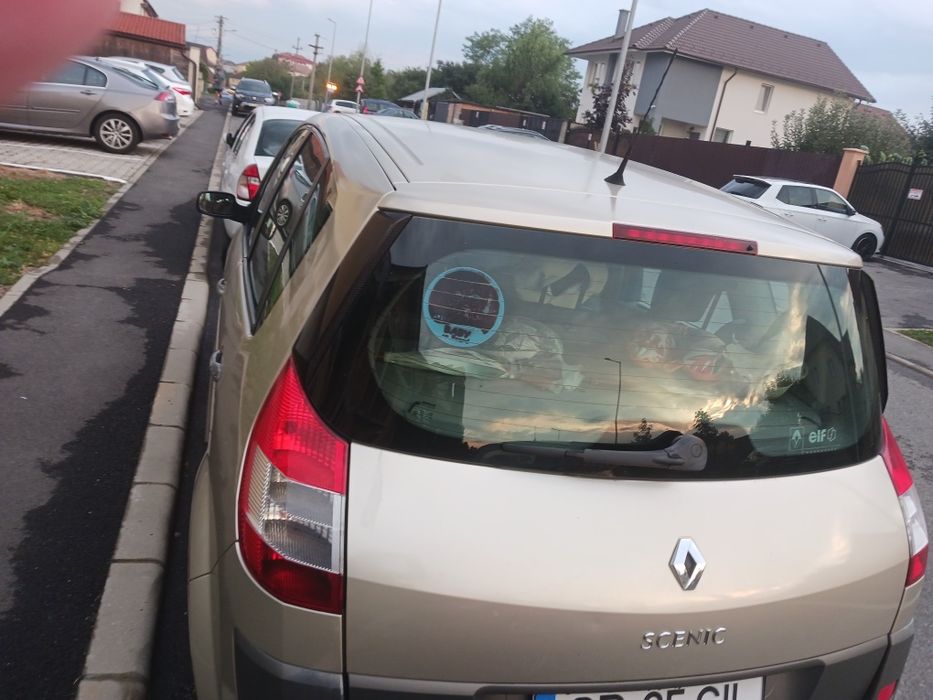 Renault megane scenic 2
