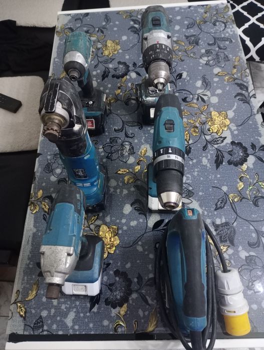 Scule Makita lot
