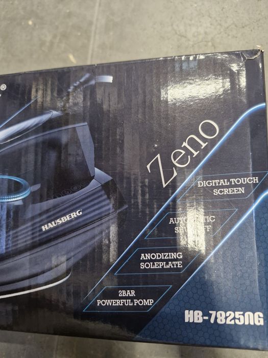 Fier de calcat cu ecran LED HAUSBERG HB-7825NG, talpa din titan