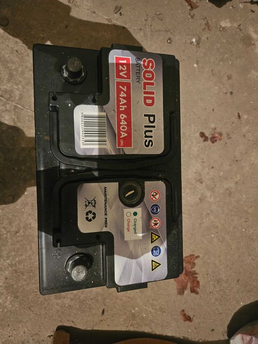 Акомуатор чисто нов