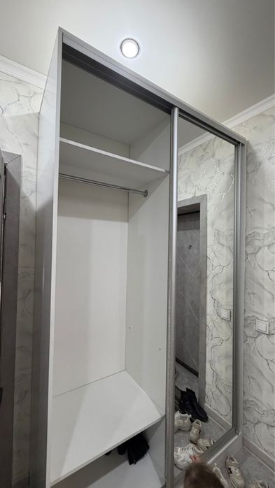 Продам шкаф купе