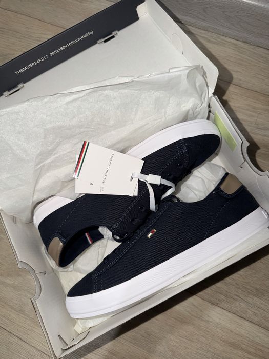 Женские кеды Tommy hilfiger
