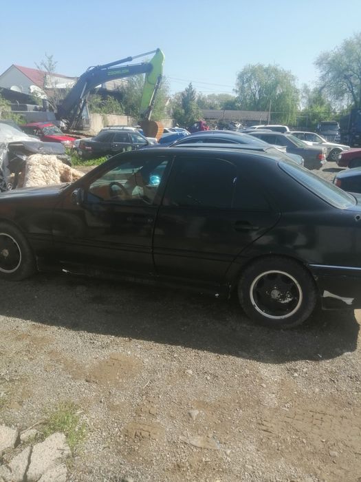 Прадам мерса 202. 95 год