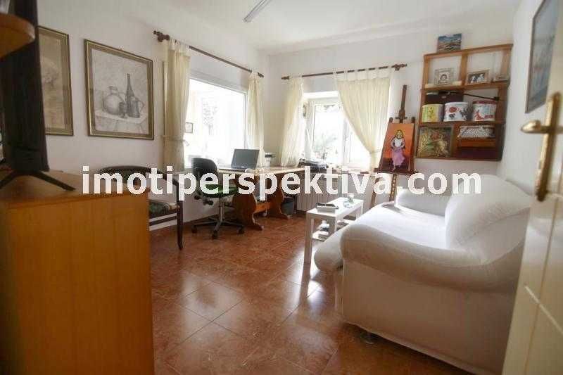 Продава се Къща в Пловдив, Кючук Париж - 200 кв.м за 2500 €/кв.м - Снимка #11