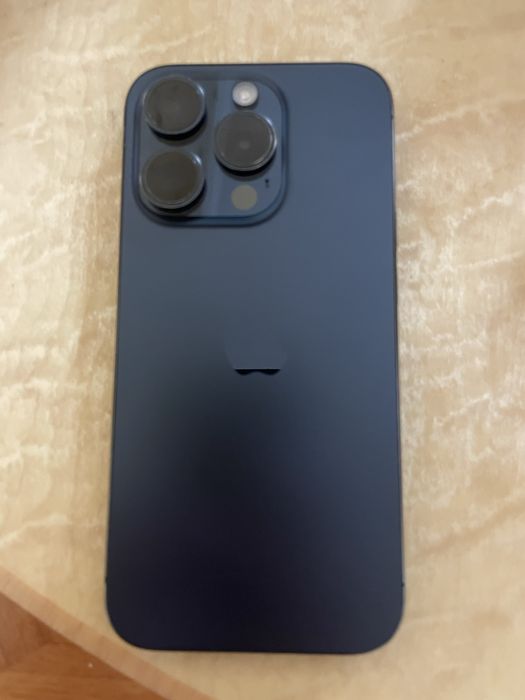 Продается Айфон 15 про