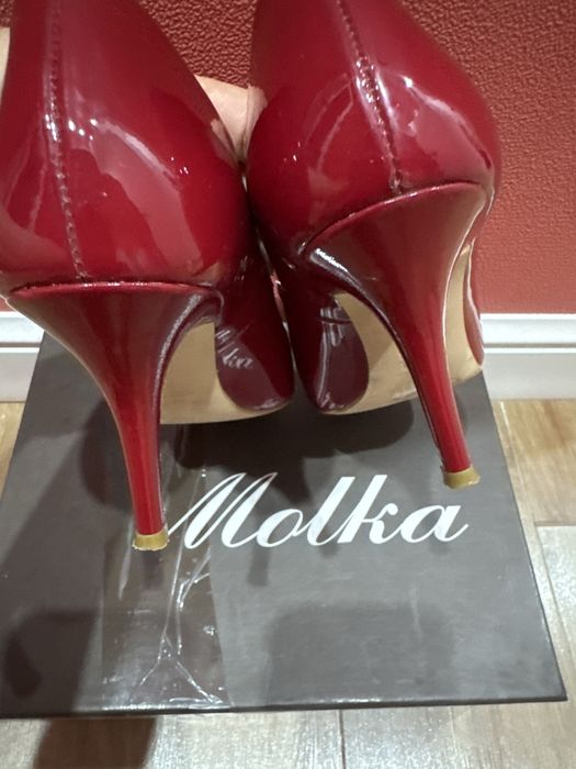 Продам туфли классические