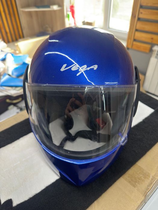 Продается мотошлем почти новый