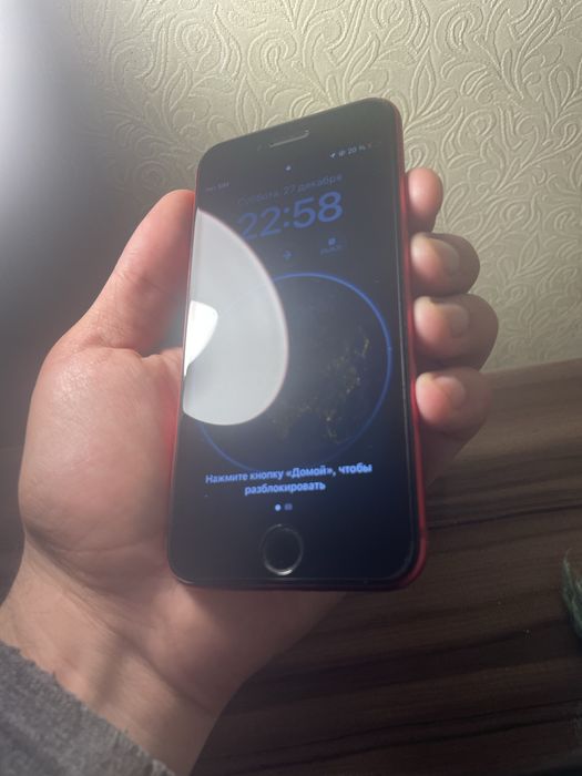 Продам айфон се iphone se