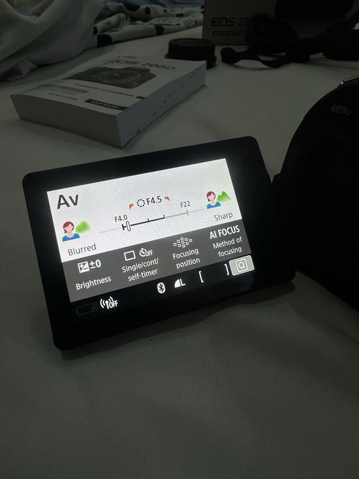 Canon EOS200d на около 6000 кадъра
