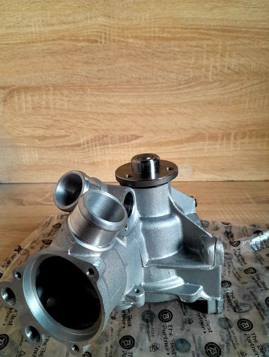 Помпа Фирма TBP Мерседес М104