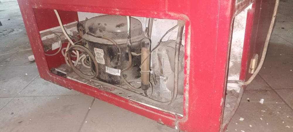 Холодильник для напитков