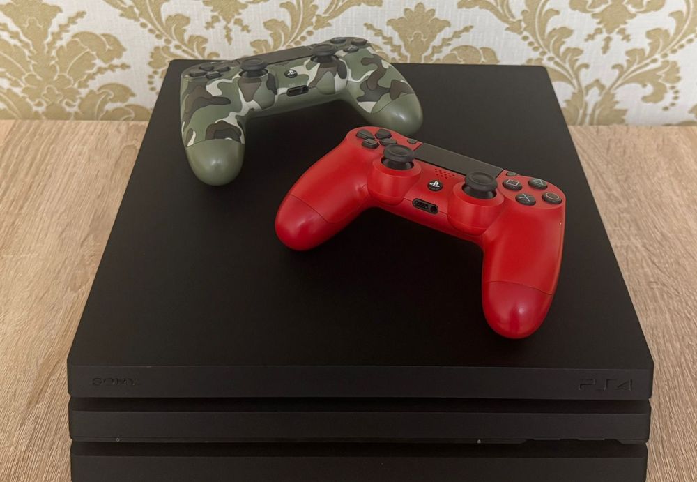 Плейстейшен 4про 1Т