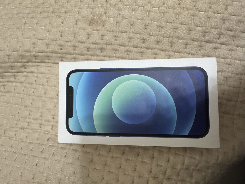 Iphone 12 , 64гб