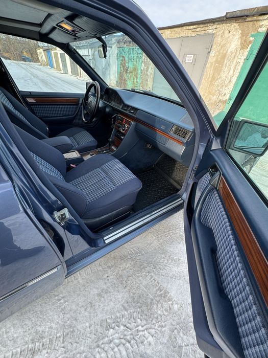 Продам Мерседес W124