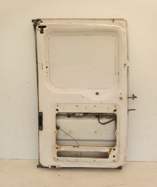 Usa Batanta stanga spate Ford Transit a 3-a generatie