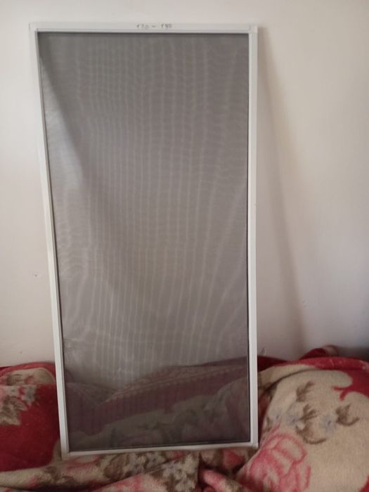 Срочно продам москитные  сетки