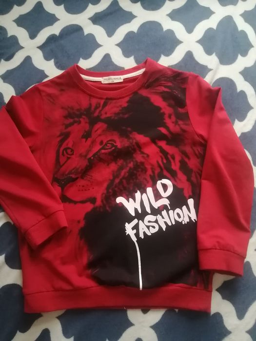 Продам  кофту на мальчика