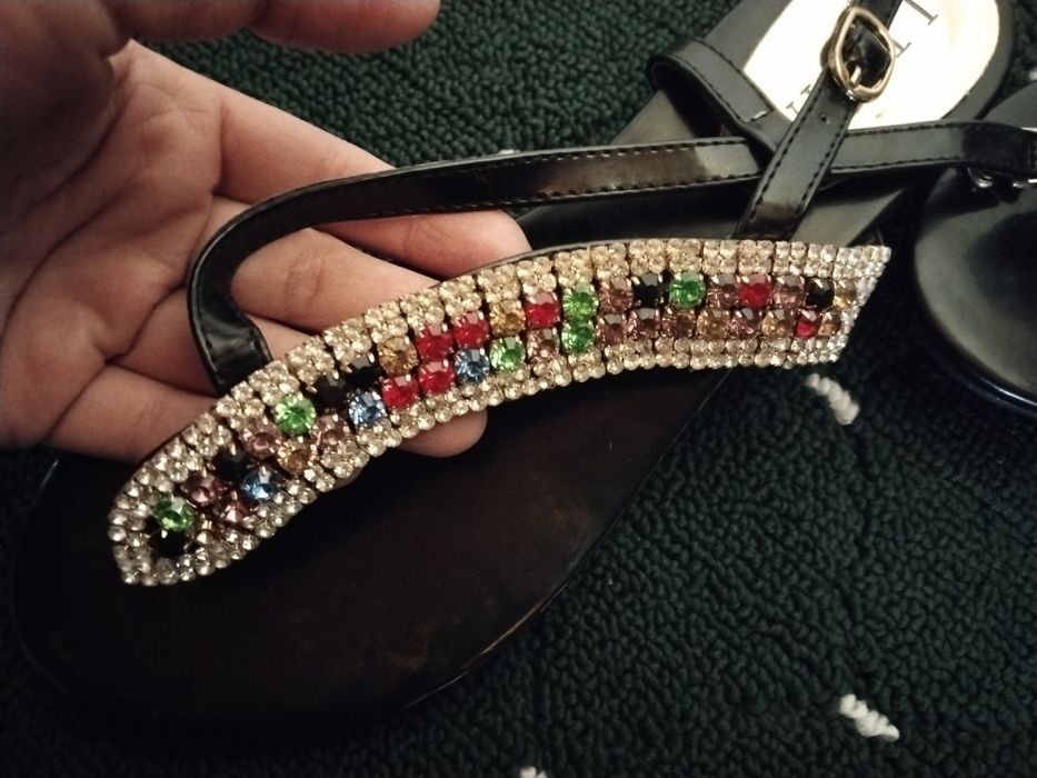 Slanets basanojka sotiladi