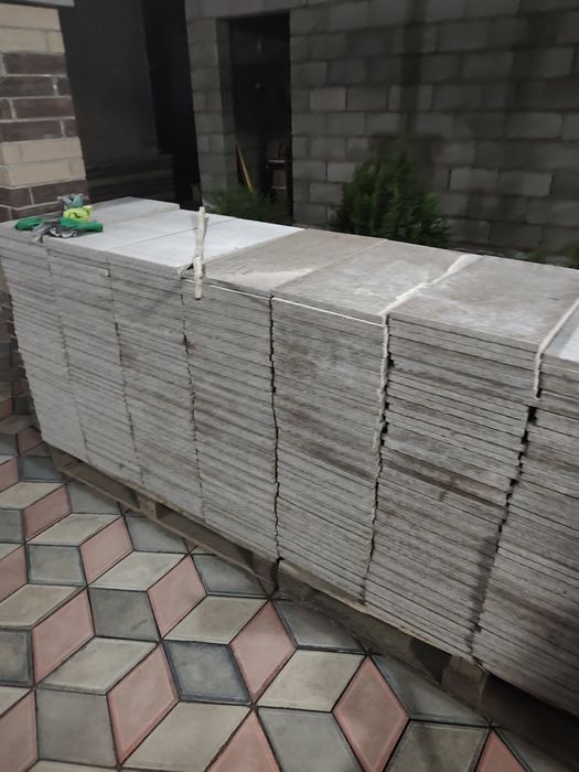 Плитки керамогранита