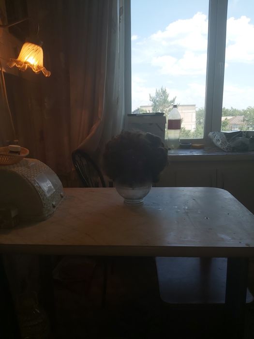 Парик женский  .