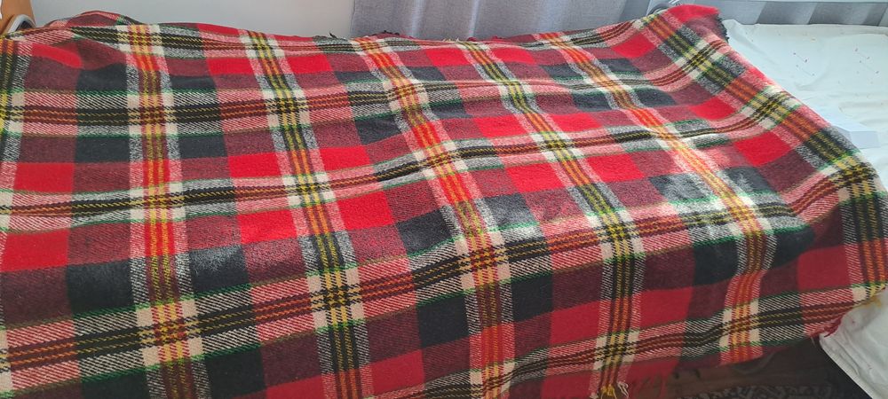 Оригинални родопски одеала