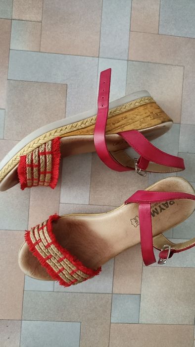 Босоножки,размер 38,1500т.,