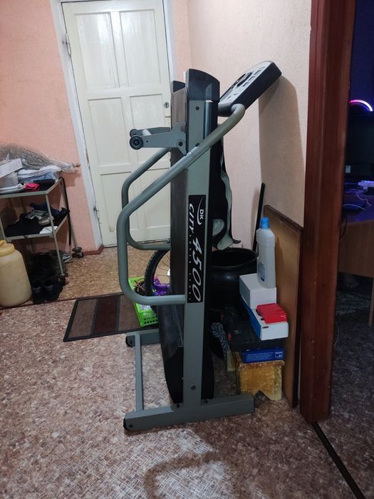 Беговая дорожка б/у