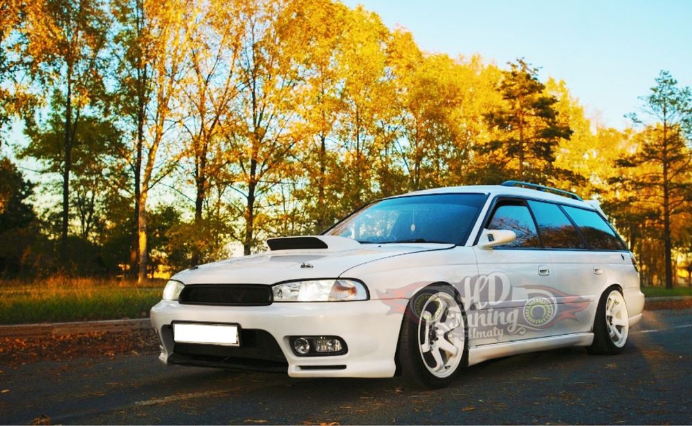 Бампер передний Limited Subaru Legacy BG/BD