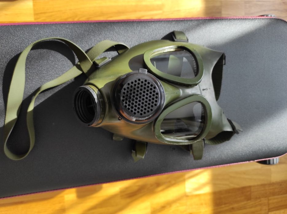 Masca de gaze militara