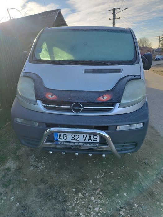 Opel vivaro an fabricație 2005