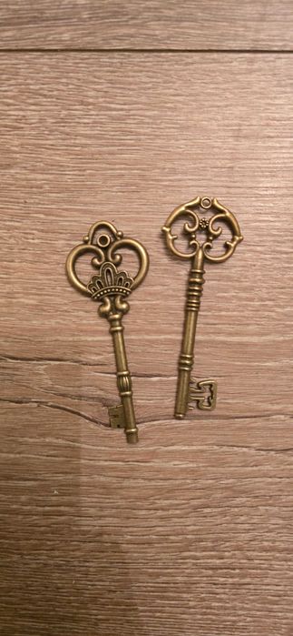 Комплект изящни ключета за декор– 8.5см