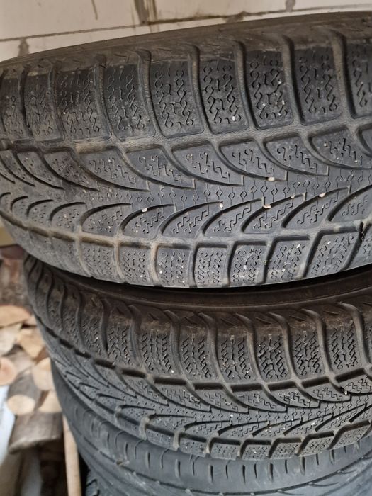 Jante tabla 5x112 195/65 R15 plus cauciucuri iarna