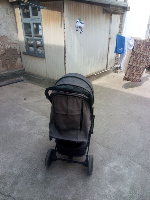 Продам коляску б/у