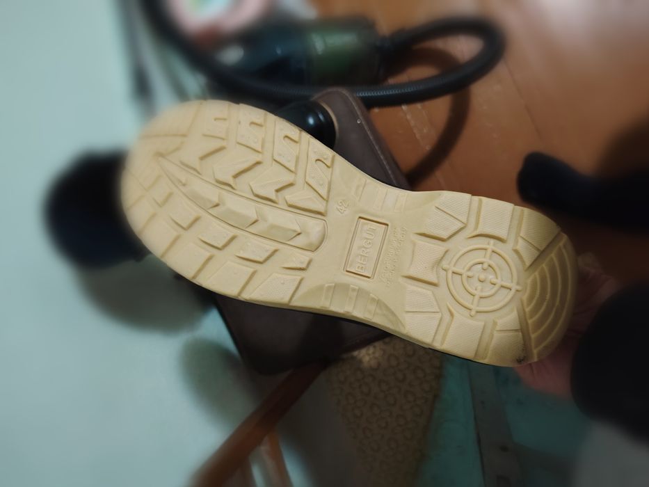 Сапоги Этик сотилади