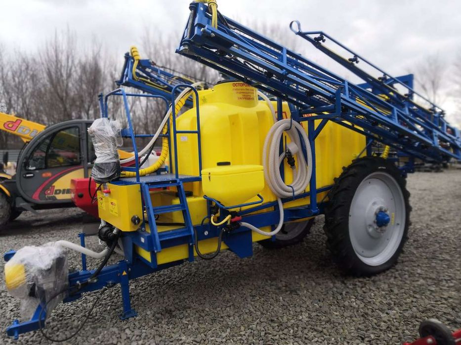 Опрыскиватель ОП-2500 18 м, компьютер, миксер