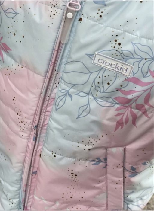 Продам куртки детские