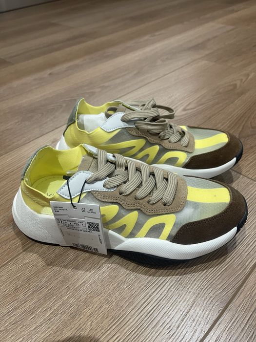 Сникърси и мокасини на МАНГО / MANGO