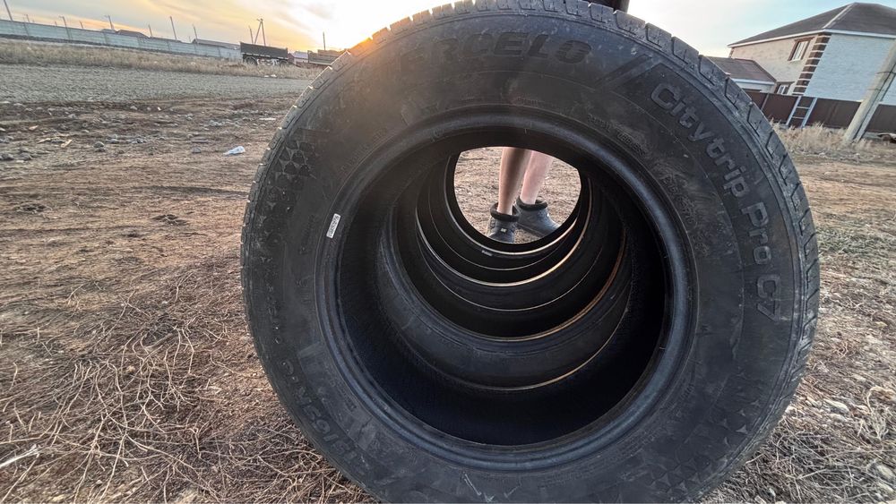 Авто Шины 16r 215/65