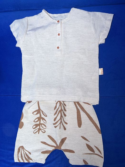 Продам детские вещи