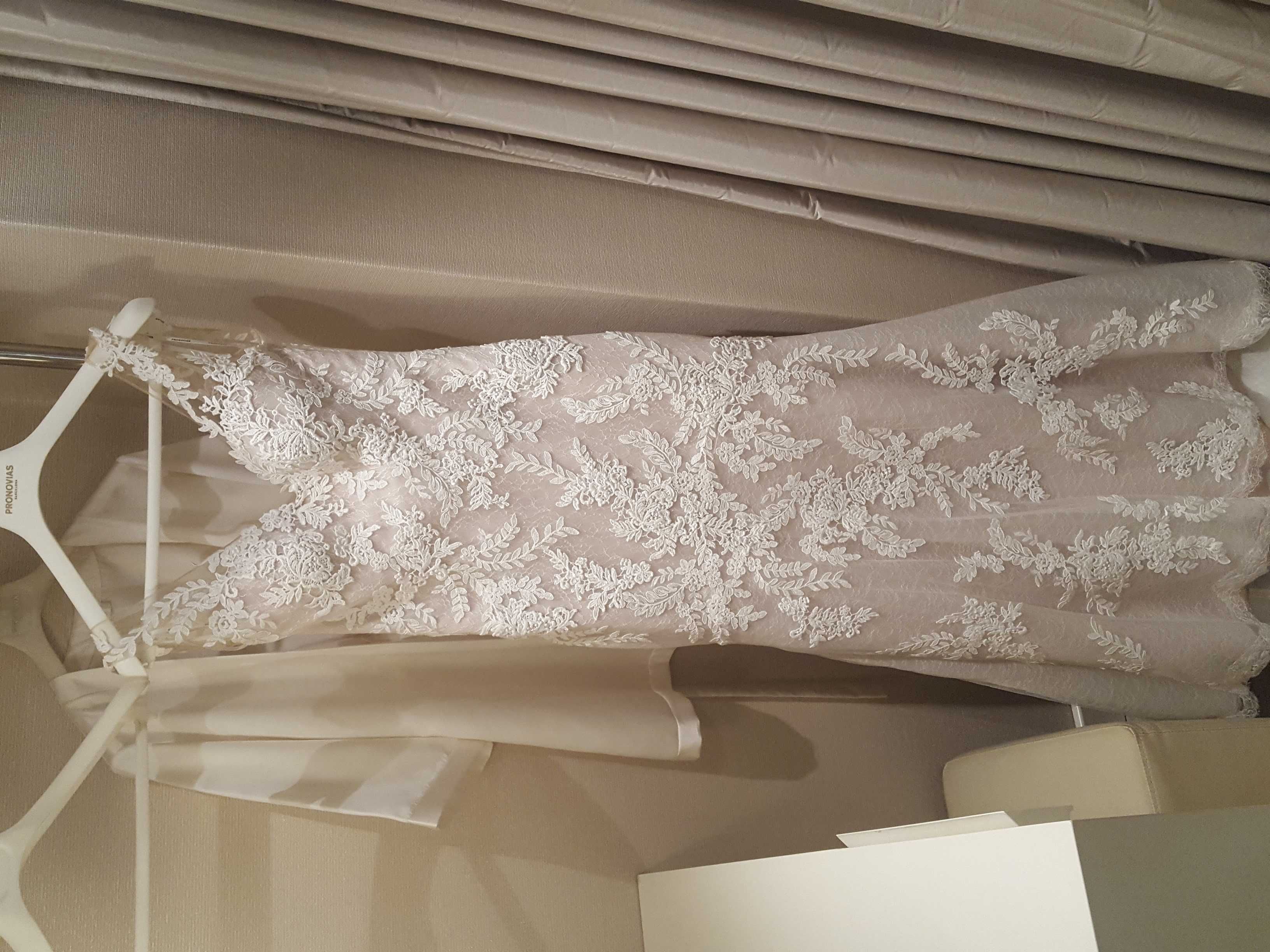 Pronovias orlara outlet