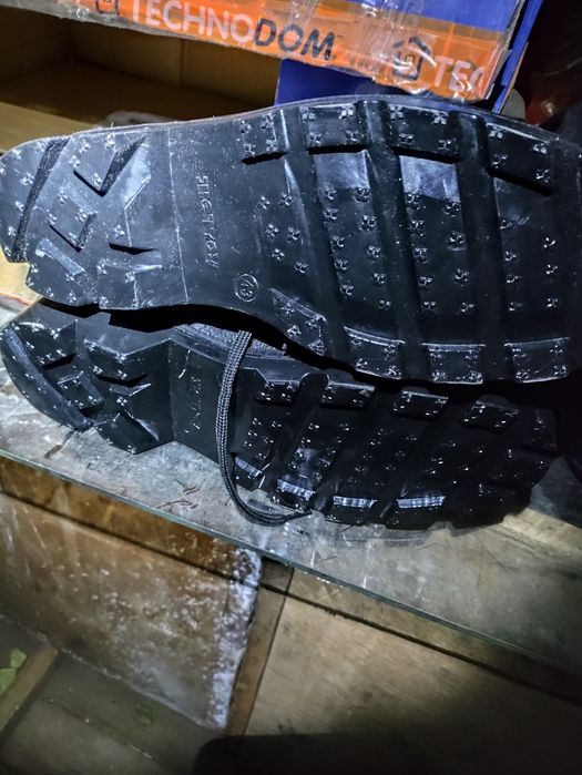 Продам берцы военные