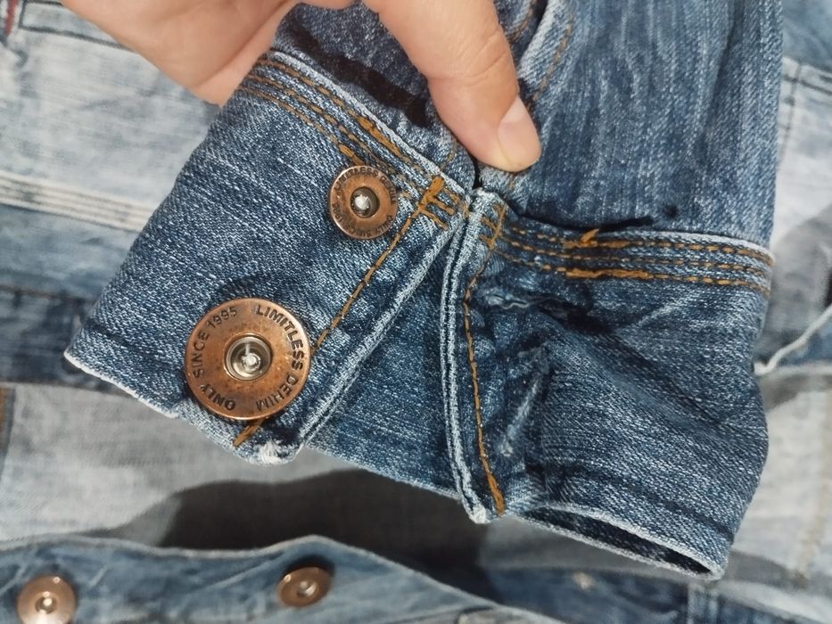 Geacă de blugi pt dama ,Only măr L dar corespunde M