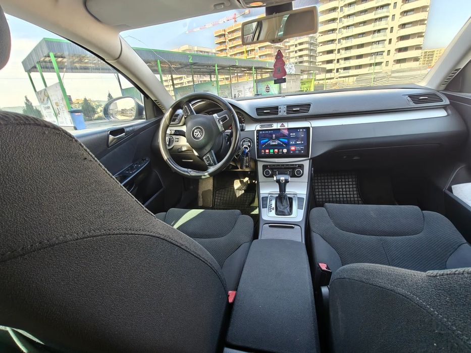 Volkswagen Passat Ultimul an de fabricație passat B6, model fara probleme .