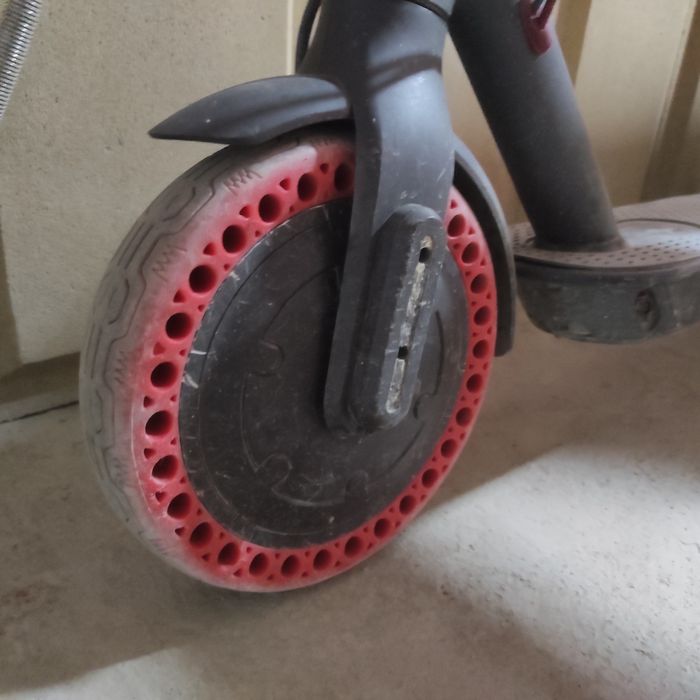 Samokat elektro Mi Scooter 2