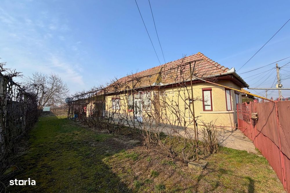 Casă cu 3 camere și teren generos | Cristești | 129.900 EURO