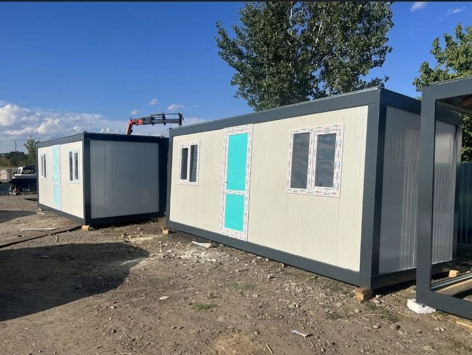 Container modular birou,locuinta,vestiar,spatiu comercial  7 x 2.4m