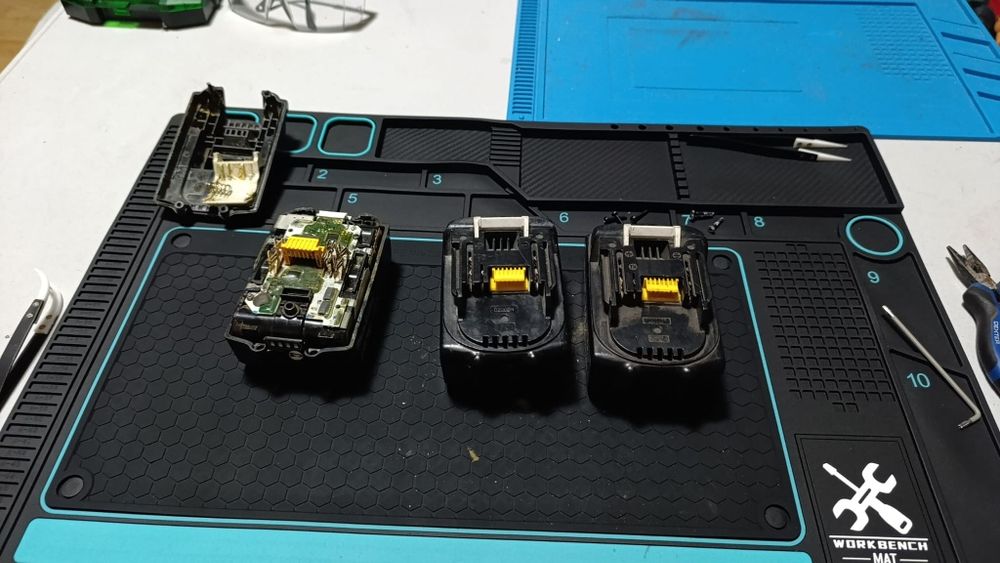 Reparatii baterii scule electrice ,trotinete și biciclete